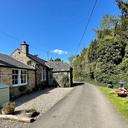 Carnell Country Estate & Holiday Cottages In Ayrshire Hurlford Ngoại thất bức ảnh