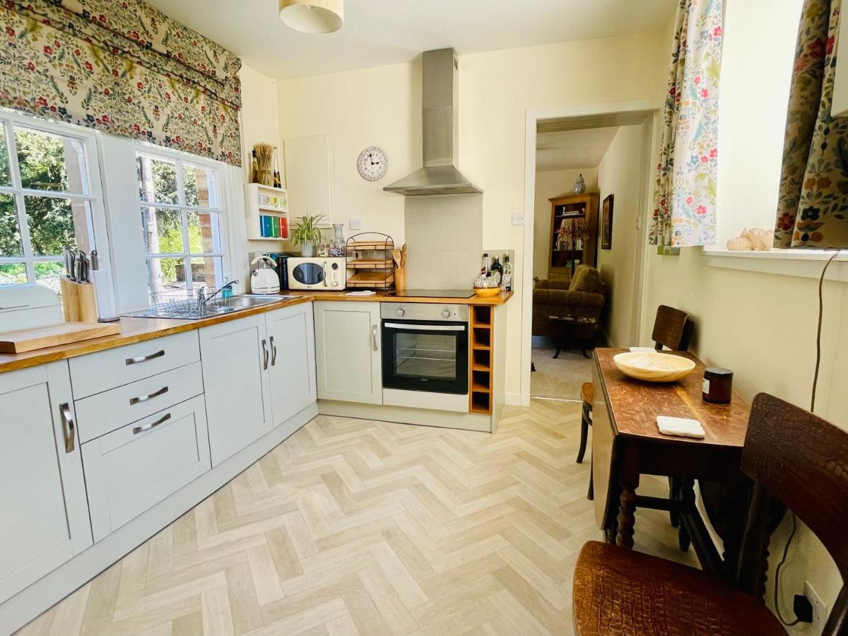 Carnell Country Estate & Holiday Cottages In Ayrshire Hurlford Ngoại thất bức ảnh
