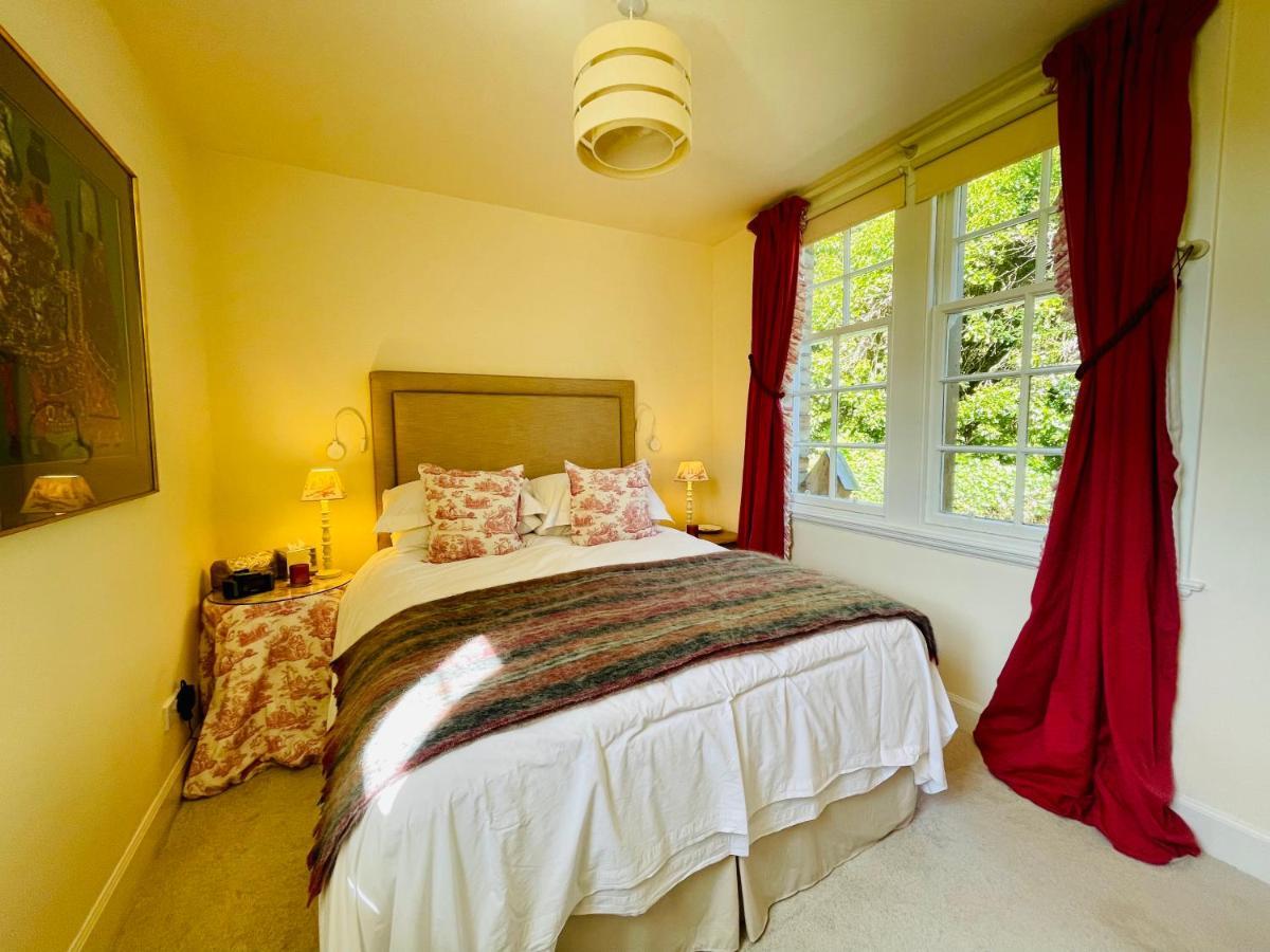 Carnell Country Estate & Holiday Cottages In Ayrshire Hurlford Ngoại thất bức ảnh