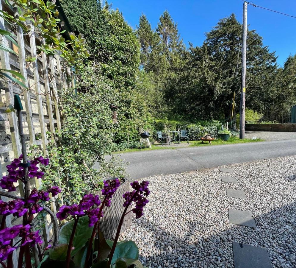 Carnell Country Estate & Holiday Cottages In Ayrshire Hurlford Ngoại thất bức ảnh